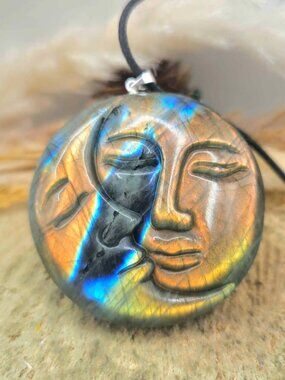Nature Labradorite Carved Sun Moon Kiss Big Pendant Necklace